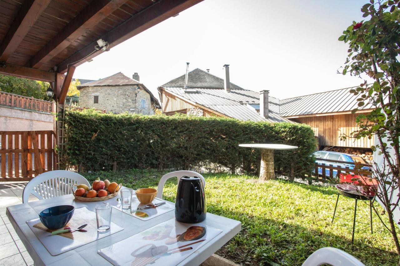 La Durance - 1 Chambre Terrasse Et Jardin Daire Saint-André-dʼEmbrun Dış mekan fotoğraf