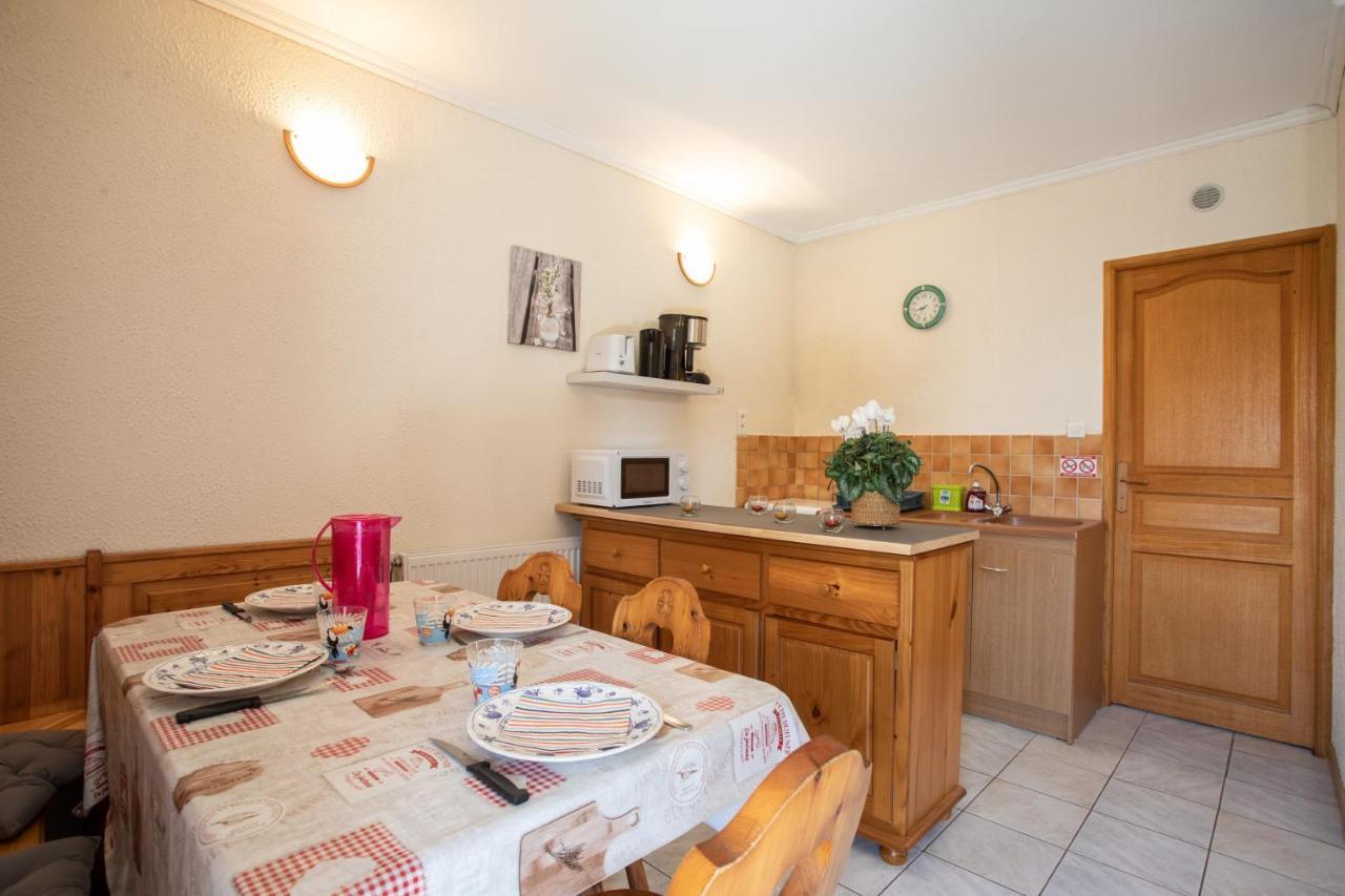 La Durance - 1 Chambre Terrasse Et Jardin Daire Saint-André-dʼEmbrun Dış mekan fotoğraf