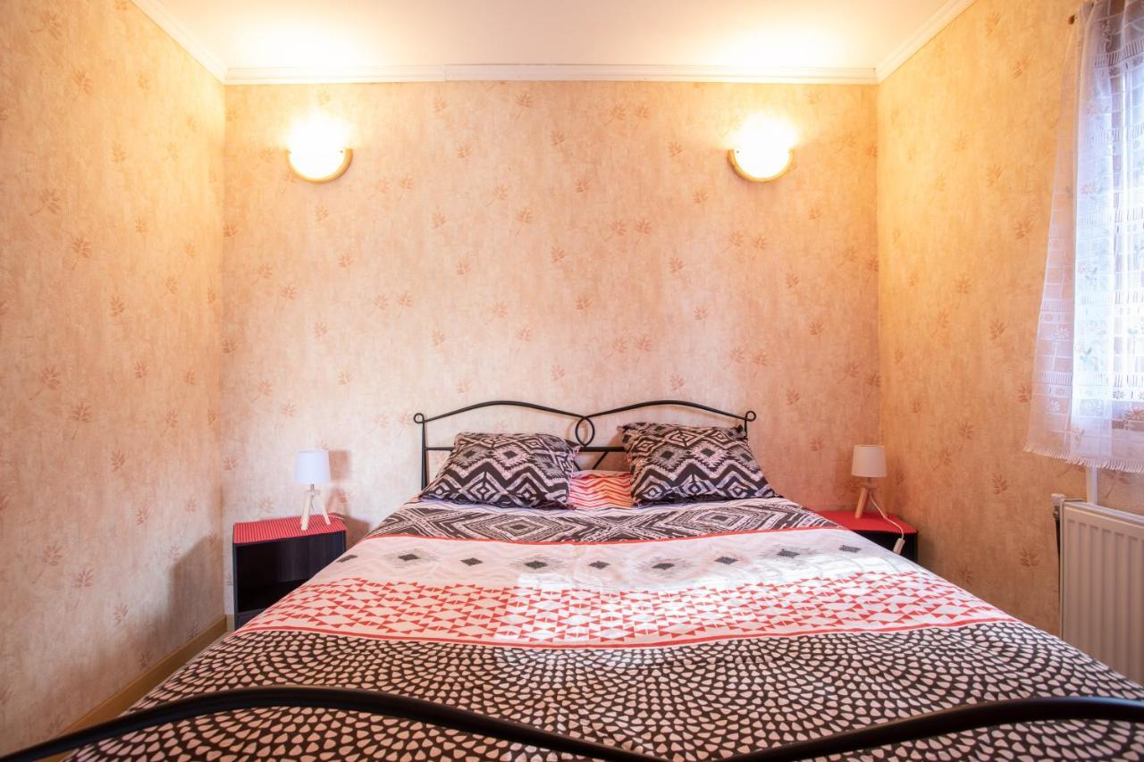La Durance - 1 Chambre Terrasse Et Jardin Daire Saint-André-dʼEmbrun Dış mekan fotoğraf